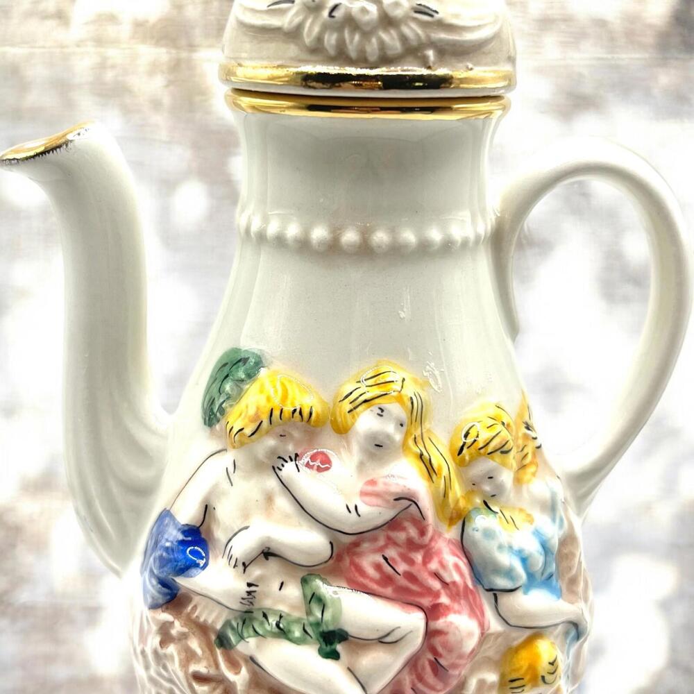 Vtg Capodimonte Napoli Italy Figural Design Gold Gilding Expresso/Tea/Coffee Pot